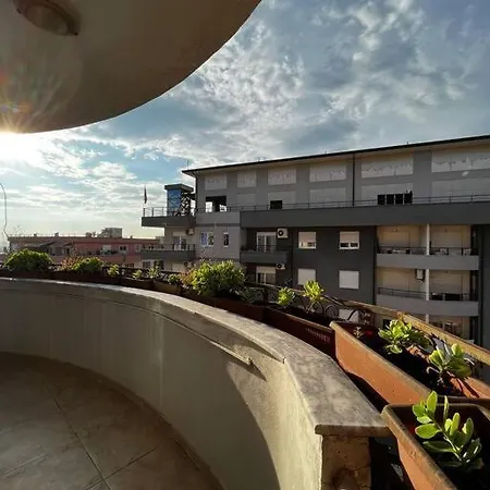 2-bedroom Unit In Apartament
